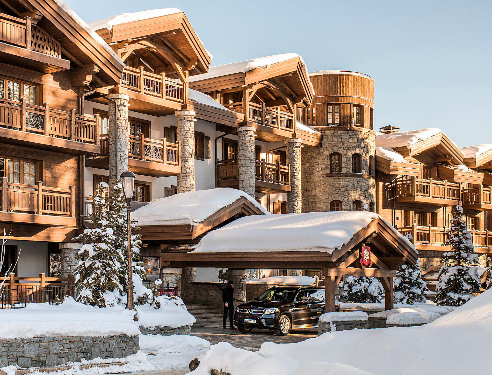 APG - Main entrance cut