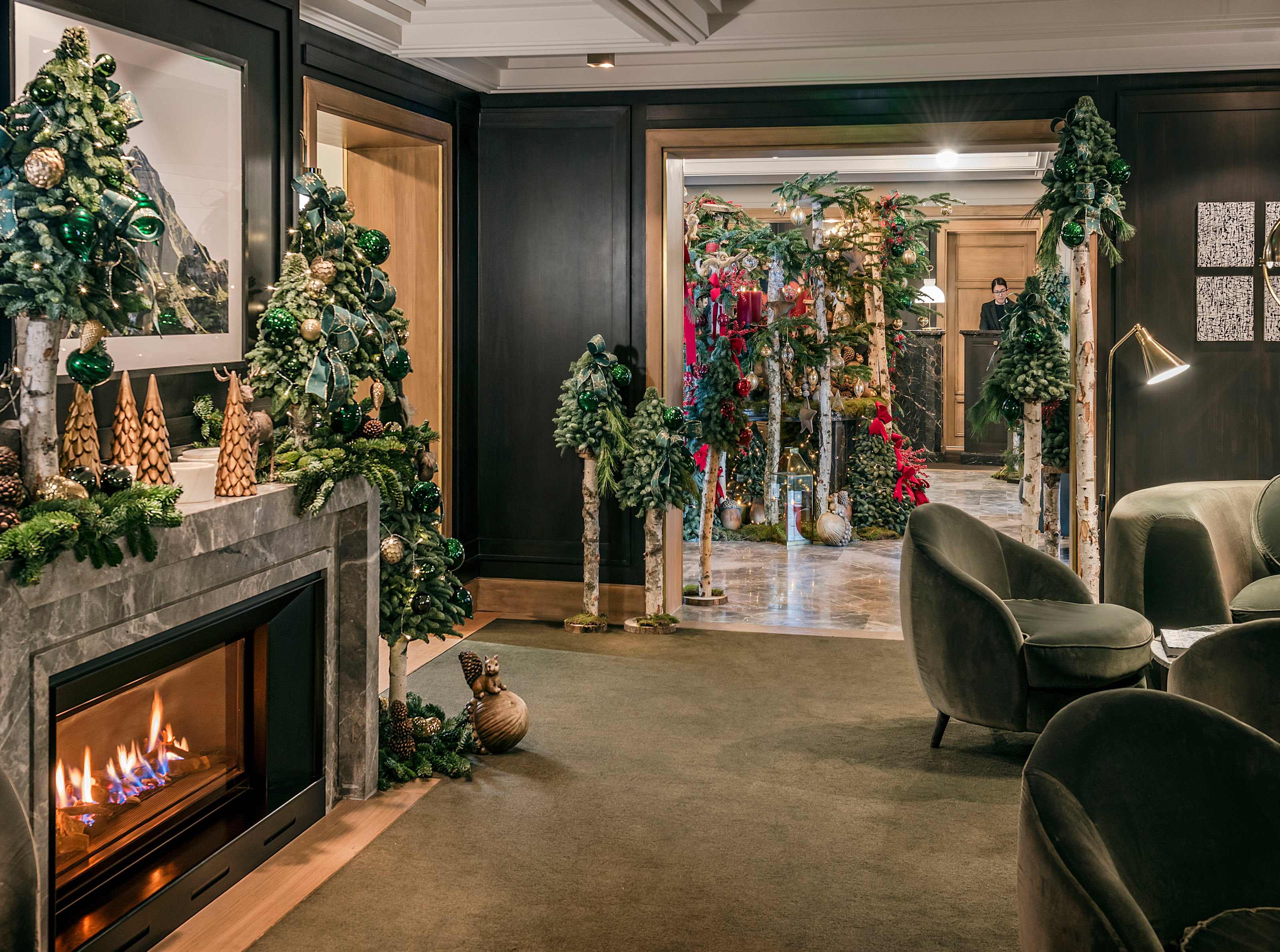 APG - Christmas decorations in the lobby fireplace