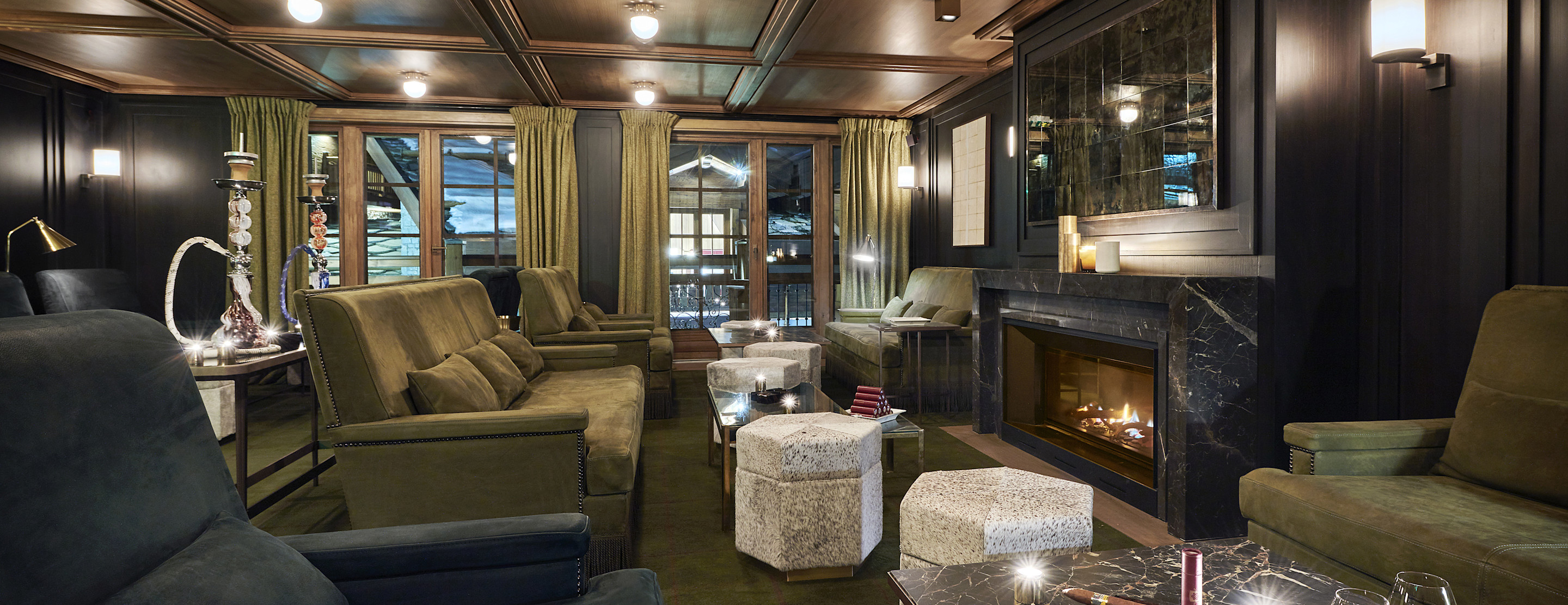 APG - Restaurant Cigar Lounge