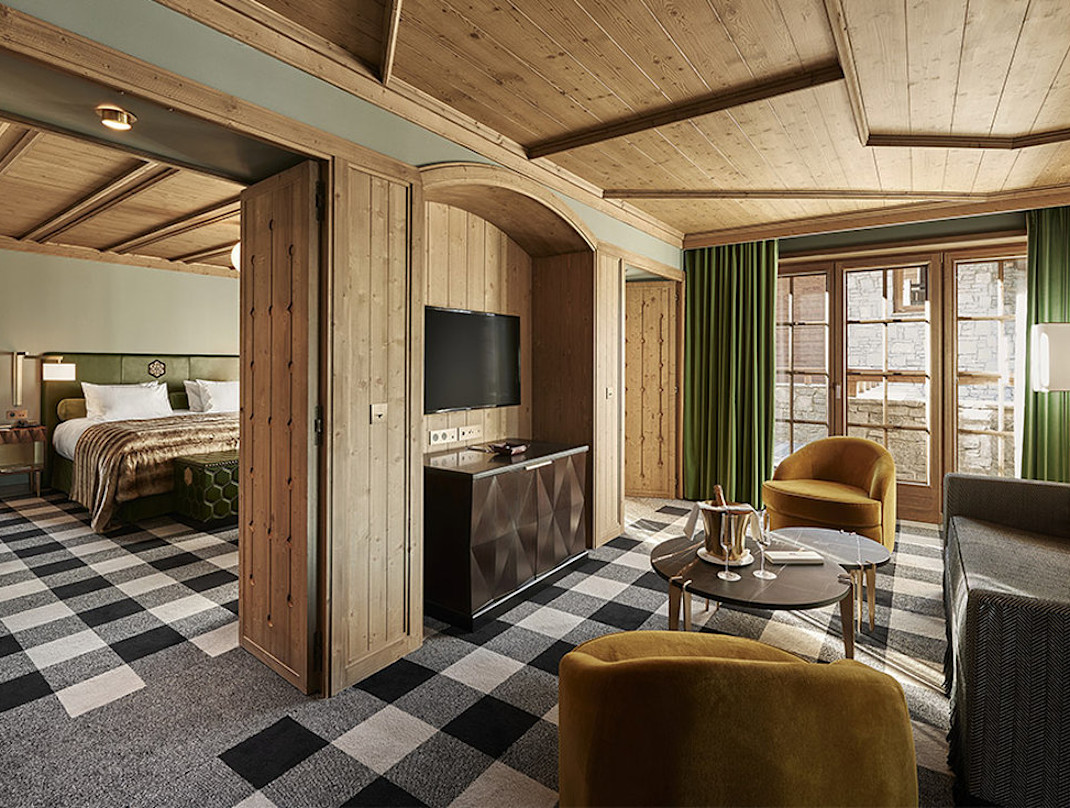 APG - Prestige Suite living room & suite