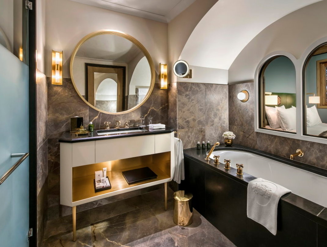 APG - One Bedroom Suite bathroom