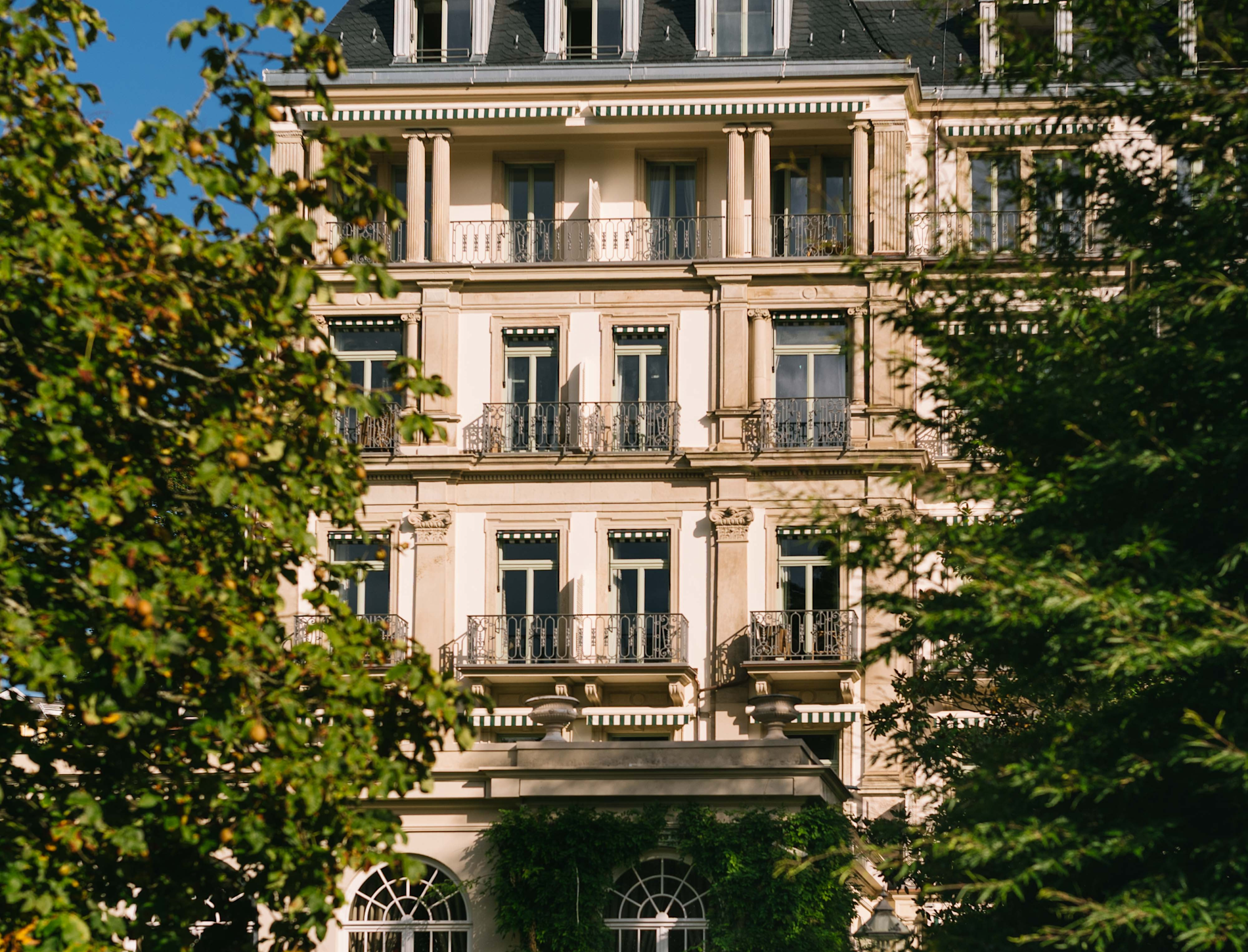 BPH - Hotel Exterior